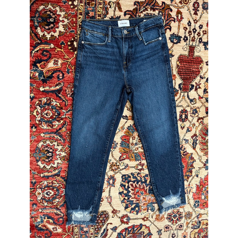 Women’s Frame Le High Straight Raw Stagger in Hallam Chew
Size 26
